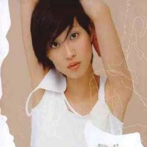 含紧一点H侍卫边做边走视频
